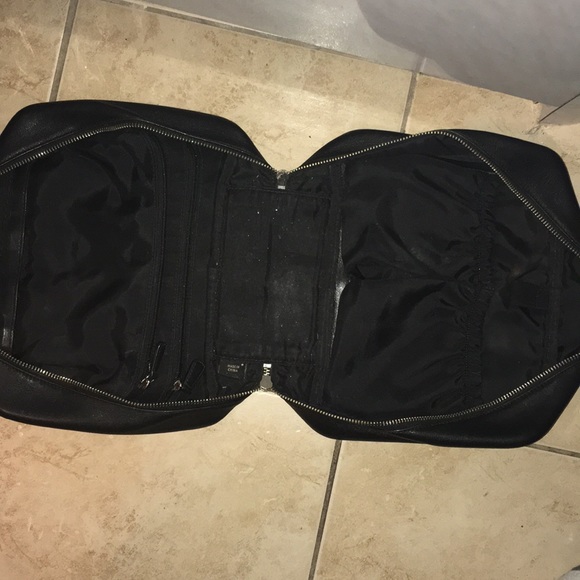 Coach Makeup Case - Picture 2 of 2